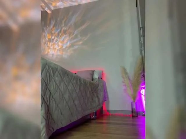 AnnaPurnaa on BongaCams 