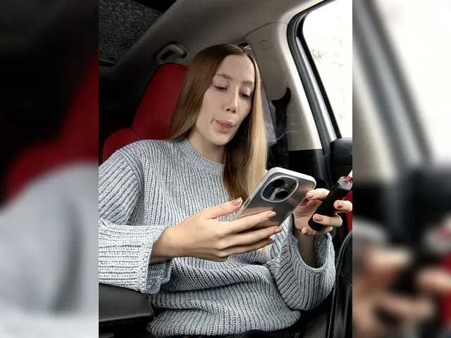 Freechat lana-lana03 on BongaCams