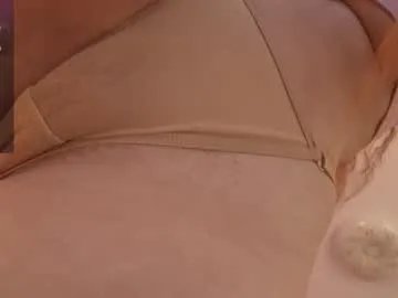 Freechat _miray_ on Chaturbate