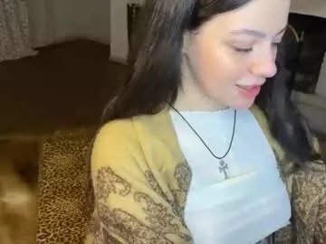 Freechat bellafae on Chaturbate