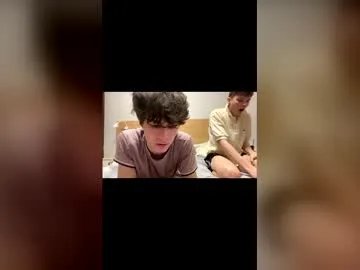 Freechat dimamozaev400 on Chaturbate