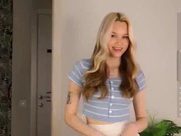 Freechat emmiemurray on Chaturbate