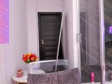 Freechat hotfallingdevil on Chaturbate