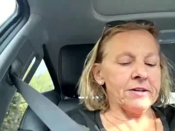 Freechat matureluvin on Chaturbate