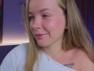 Freechat milly_shy on Chaturbate