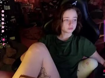 queen_kitty1818 on Chaturbate 