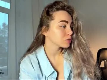 Freechat tatti_1 on Chaturbate