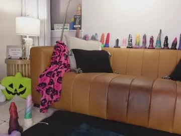 Freechat taylor_love_303 on Chaturbate